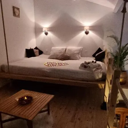 Cocoon Espace Détente Love hotel Pierrelatte